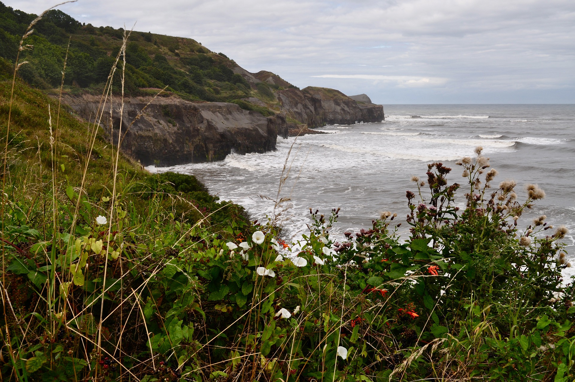 robin hoods bay uk